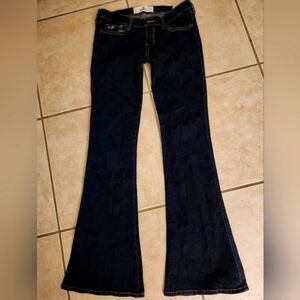 Hollister dark blue bootcut  jeans worn 1 time in excellent condition size 5
